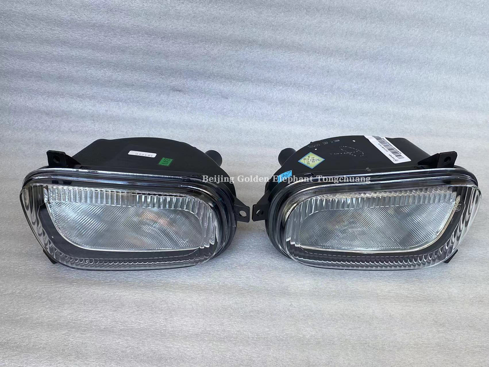 Omac Special Anti-Fog Light for Foton Auto Original Parts of Front Bumper Light Truck