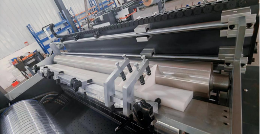 SINO JIGUO TC-760S Flat Automatic Servo Windows Patching Machine ,Max. Working Speed ≤ 30000s/h (Depend on different product size) Cardboard Paper