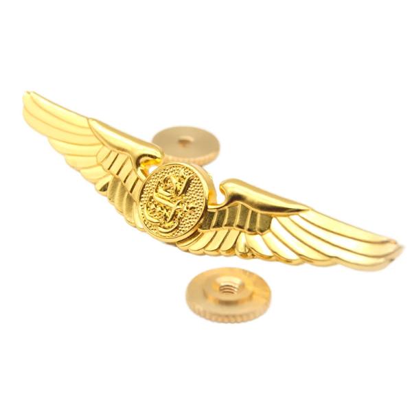 Quality Custom Metal Logo Badges 3d Metal Gold Lapel Pin Badge For Kids for sale