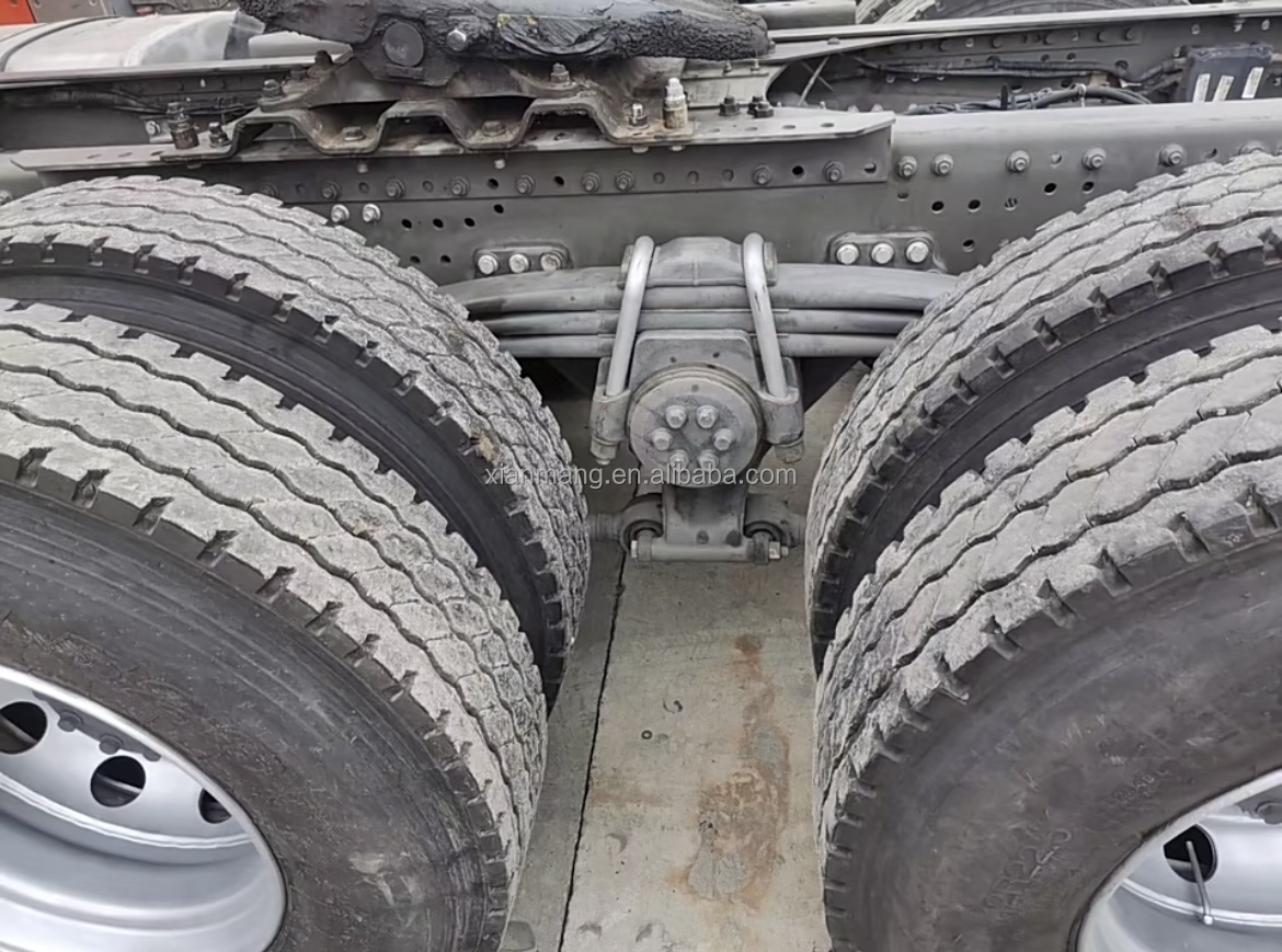 Second Hand 6*4 10 Wheeler 400HP Howo NX Horse Tractor Trucks With Manual Window WEICHAI Engine