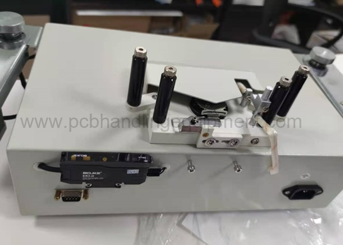 User-friendly SMD Component Counter with Leak Detection and Button Control