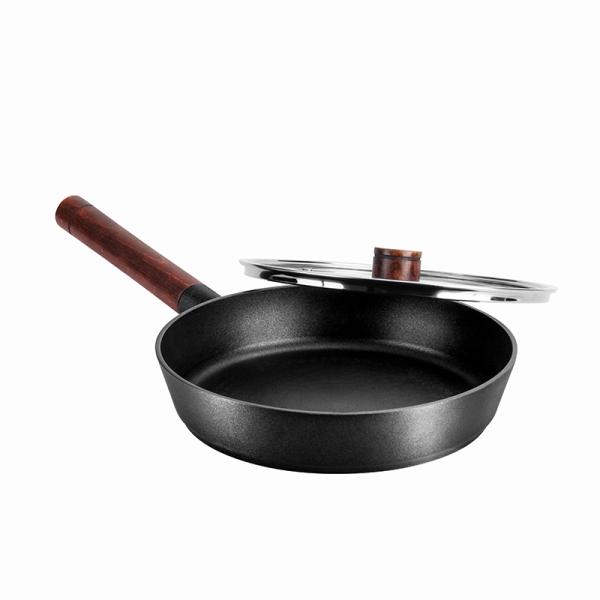 Non Stick Stir Frying Pan Wok Pressure Casting Corrosion Resistant With 20cm Handle