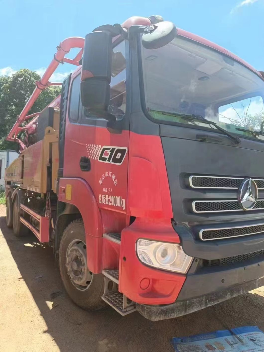 2020 Popular Model Construction Equipments 43m Concrete Pump Truck Pump Beton Pump on Sale at Very Low Price