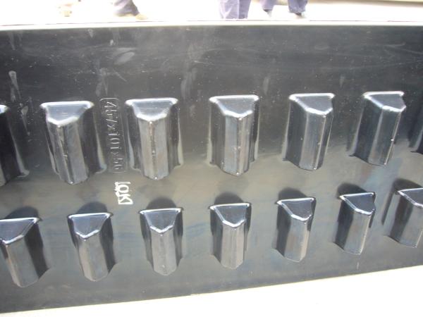 Quality Tough ASV Rubber Tracks Jointless Structure Non Disintegration Long Service Life for sale