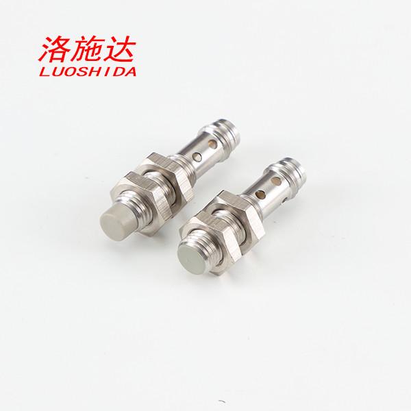 High Precision Cylindrical Inductive Proximity Sensor DC 3 Wire M8 Mini Shorter