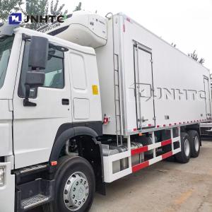 China Sinotruk HOWO Euro2 6x4 Refrigerated Delivery Van Beverages Drinks wholesale
