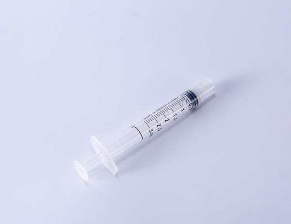 Quality 5Ml Large Volume Single-Use Plastic Syringes With Luer Lock And Luer Slip Needles for sale