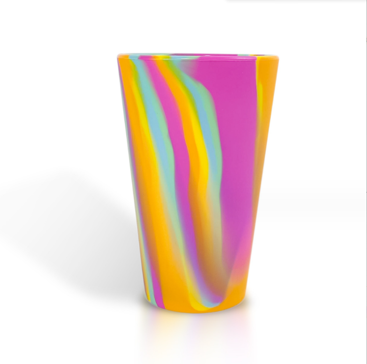 Customize Your Drinking Experience with Our Unbreakable and BPA-Free Silicone Cup