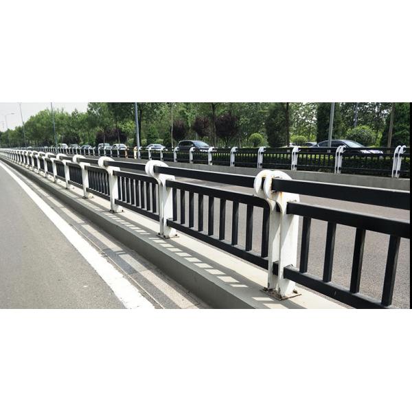 Road Safety Steel Barrier Bridge Guardrail For Traffic Road Standard AASHTO M-180