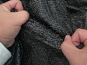 Wholesale HDPE Mono Green Agriculture Shade Tarps UV Treated Windbreaker Dump Truck Mesh For Outdoor Use Plain Style Mesh Tarp with Grommets,
