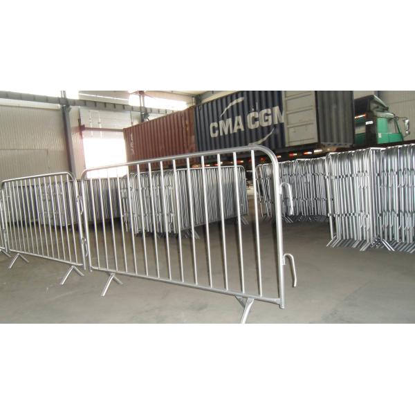 fully hot-dipped galvanised exceeds and Meet Australian standards crowd control barriers