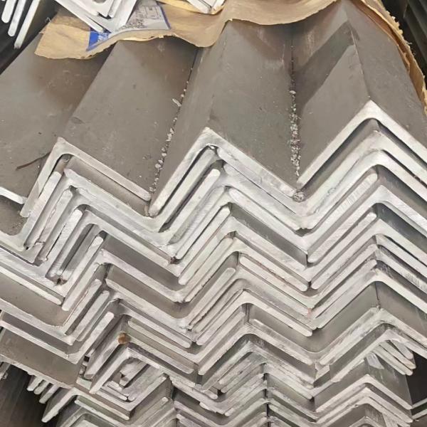 Quality SS 304 Angle Size Chart Hot Rolled 304 Stainless Steel Angle Bar Sizes 3# 4# 5# 6# NO 1 Surface for sale