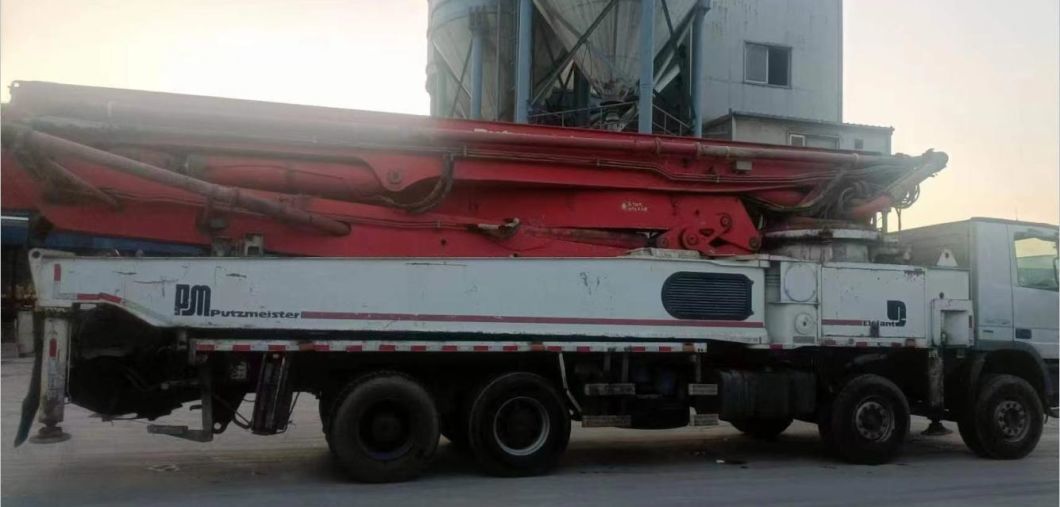 Used Putzmeister Truck Mounted Concrete Pump on Benz