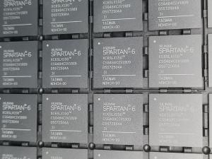 China Original XC6SLX150-3CSG484I XILINX IC Integrated Circuit BGA484 wholesale