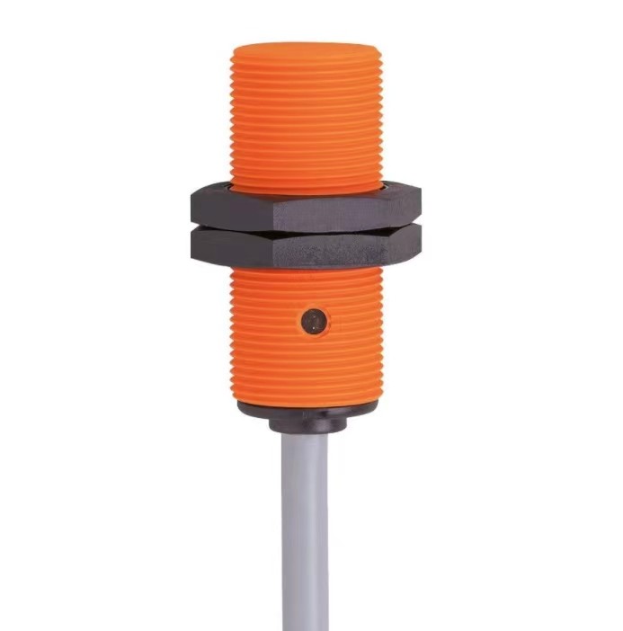 FM - IG5716 IGC2005-ARKG/UP, INDUCTIVE PROXIMITY SWITCH