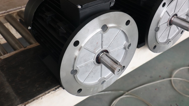 three phase electric motor