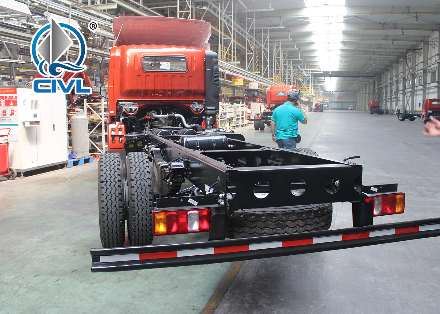 Q345 Material Heavy Cargo Trucks For Transportation , Preparation And Charging Of Blasting Materials