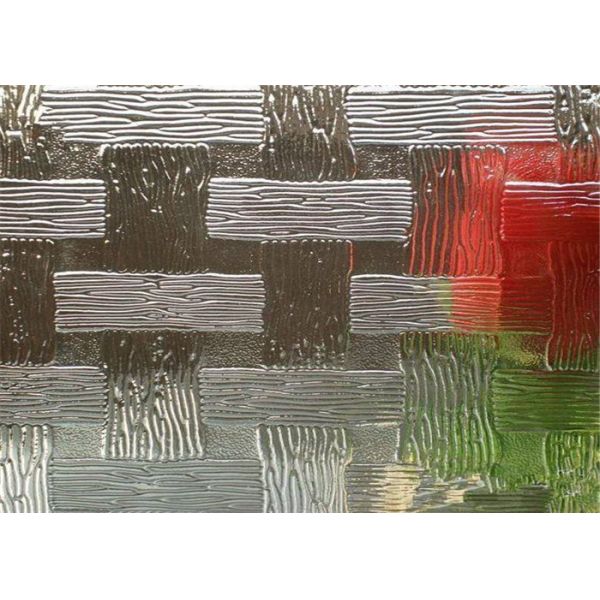 Figured Patterned Glass Sheets 3.5mm 4mm 5mm Thickness For Bathroom Enclosures