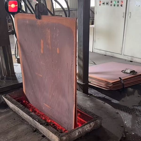 High Purity 99.99% Pure Copper Sheets Electrolytic Copper Cathode Grade a for Electric Vehicle