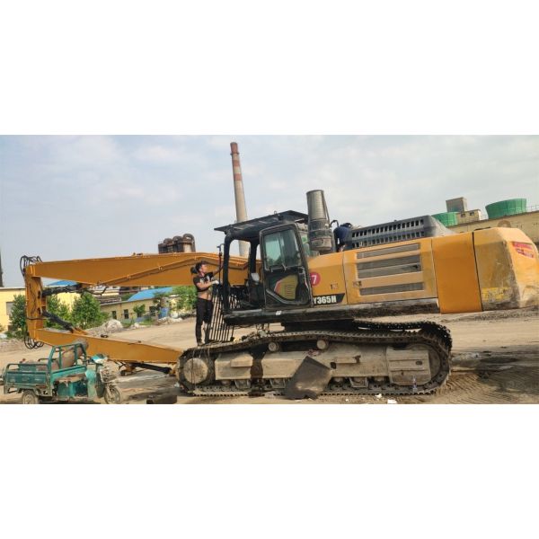 Factory Direct Sale Three Section Durable Excavator Long Reach Demolition Extension Arm for SANY CAT ZX PC SK