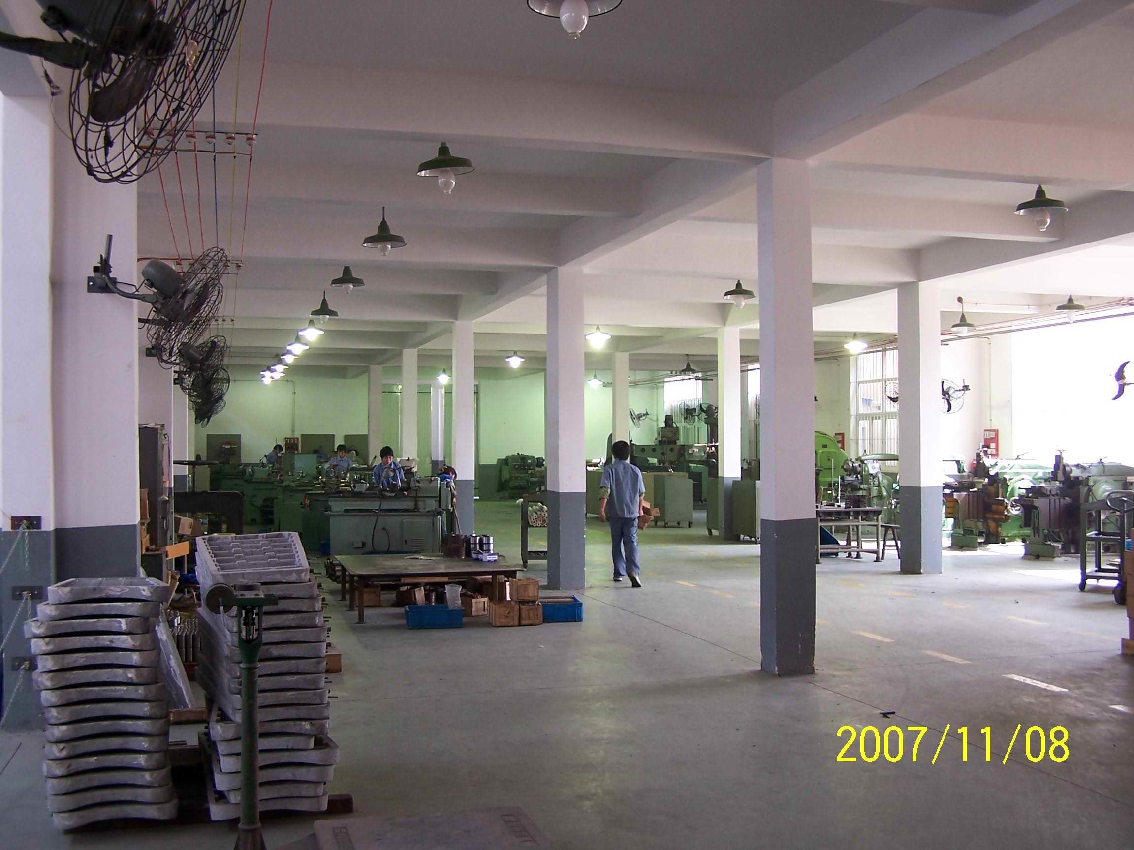 Jeans denim trousers Steam Industrial Trouser Pressing Machine legger