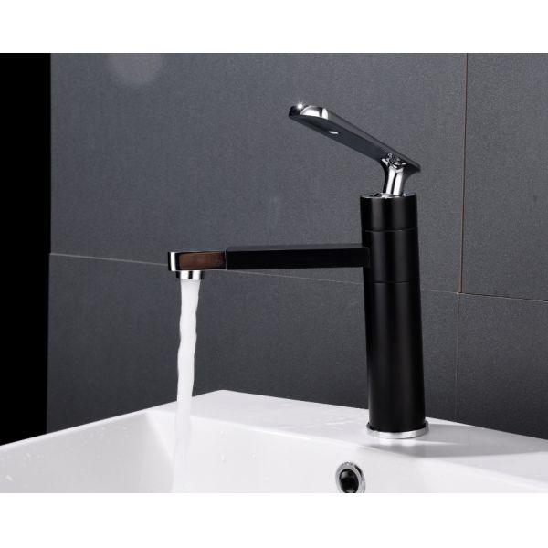 Black Minimalist Upwards Effluent 304SUS Face Basin Tap