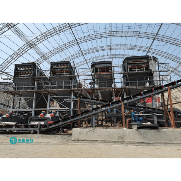 OEM 1mm-100mm Linear Motion Vibrating Screen Machine For Ore Sizing
