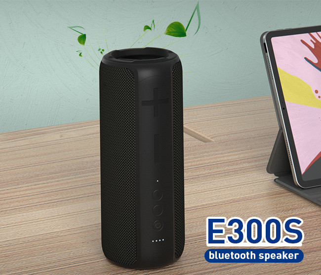 Watertight Bluetooth Speaker with Selectable LED Lights and Extended 4-10 Hours Playtime