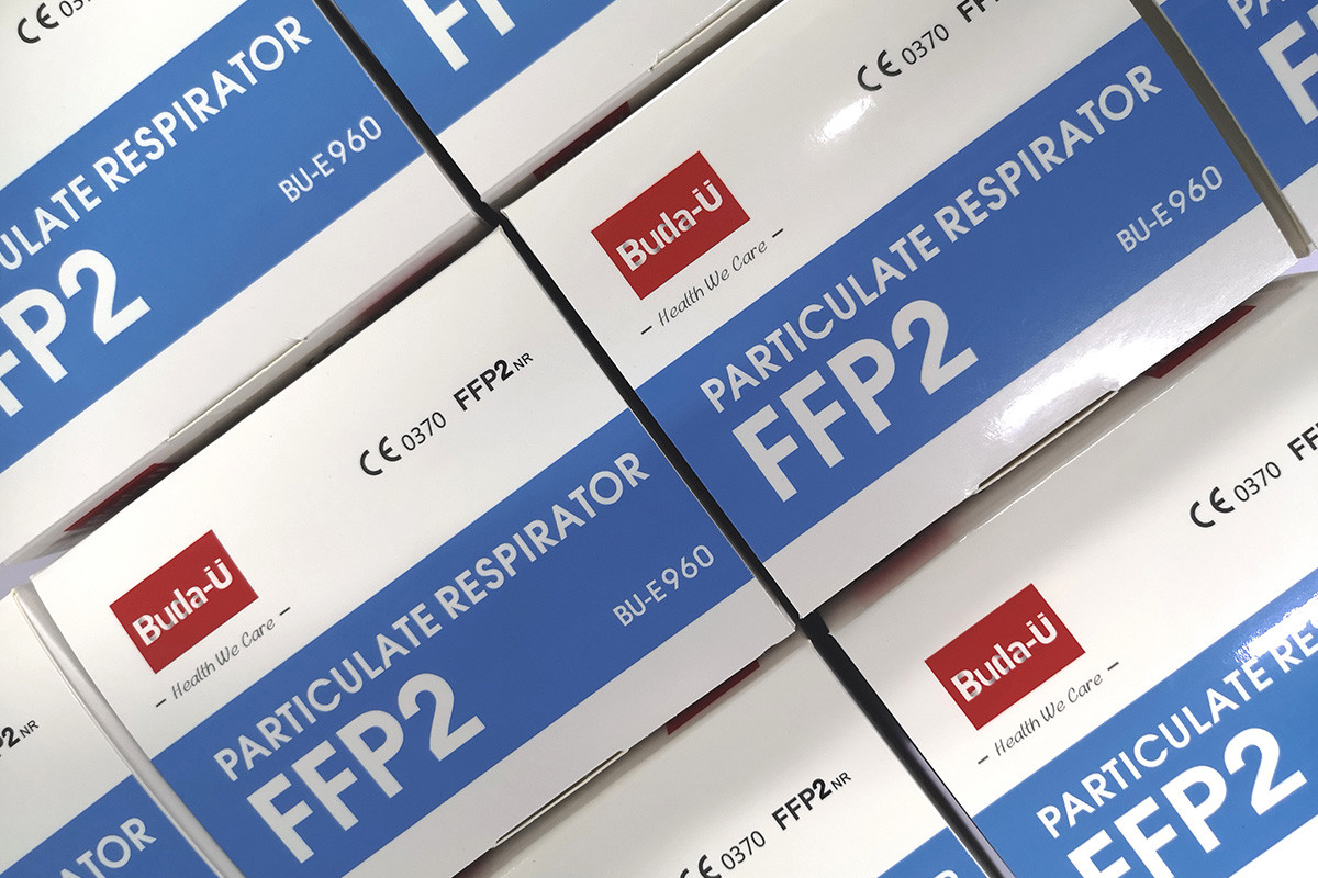 FFP2 Protective Face Mask , FFP2 Respirator Mask With Embossing Print , High Class And Special Look , CE0370