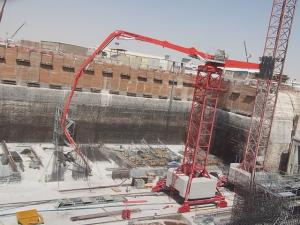 China Electrical Walking Concrete Placing Boom HG34 Working Temperature ﹣20～48 Degree wholesale