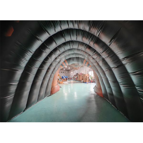 Custom Team PVC Tarpaulin 20ft Giant Bear Football Inflatable Bear Football Mascot Sports Tunnels