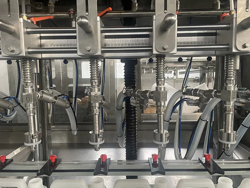 Automatic Inline Overflow Liquid Filling Machine For Foamy Liquid