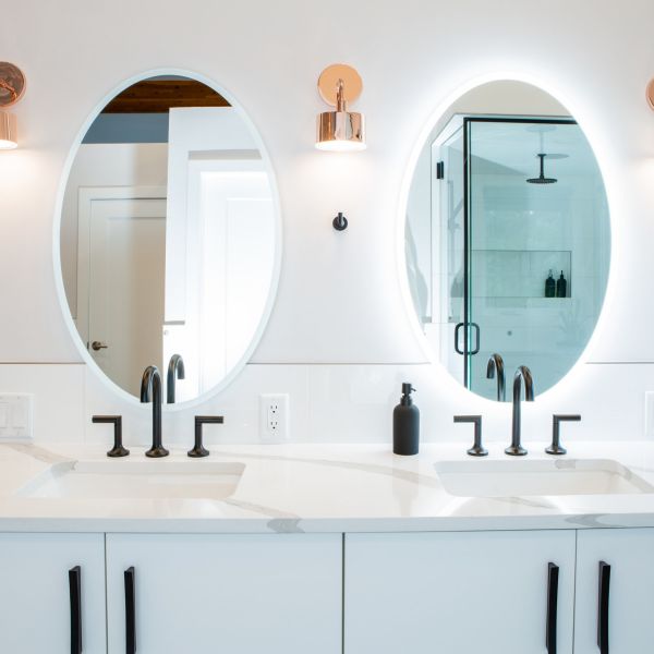 Double Sink Waterproof Bathroom Vanity Units Modern Wood Matte White Plain Lacquer