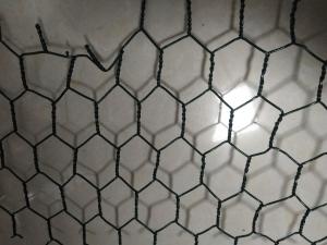 China Green Color Galvanized Hexagonal Wire Netting , Decorative Chicken Wire Mesh wholesale