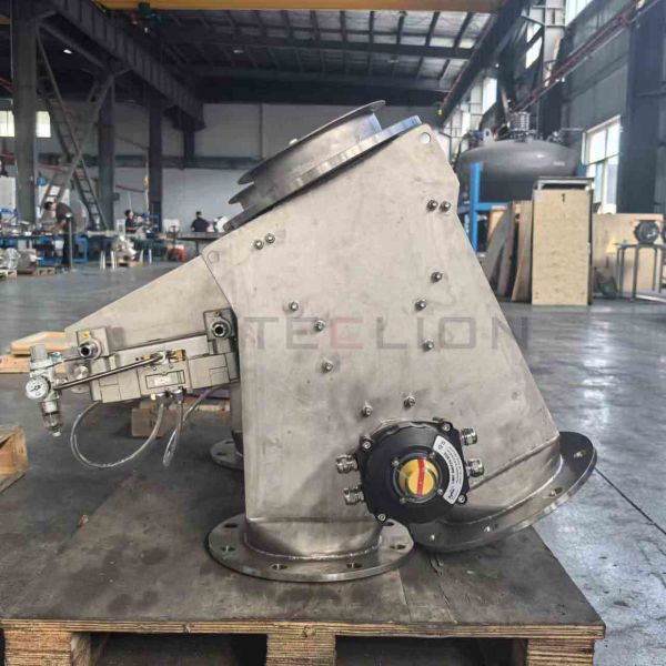 Swing flap plate gravity feeding stainless steel diverter valve