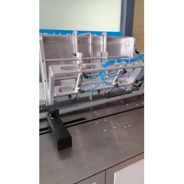 Dwc-520 Double Iron Ring Loop Wire Calendar Binding With Hangers Hooks Spool Binder Machine