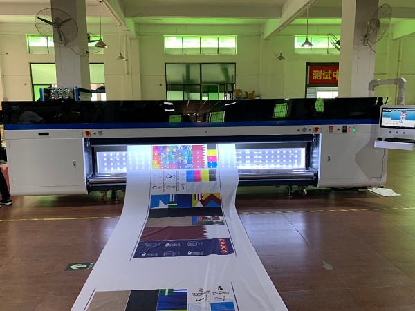 Inkjet Led UV Roll To Roll Printer Promotional CE SO9001 Certificate