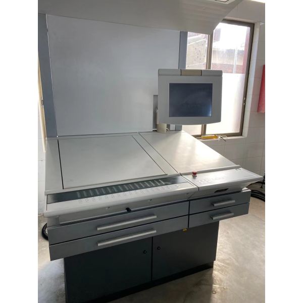 2005 SM52-5 High Platform Spot Press Heidelberg Four Colour Printing Machine High Configuration Original