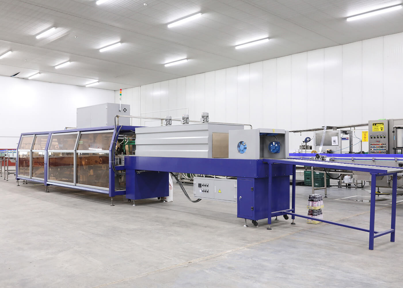 China Electric Shrink Packaging Equipment For Packaging Plastic / Glass Bottle wholesale