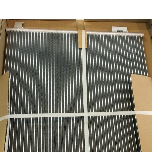 670009820 Car AC Condenser For Maserati Quattroporte Ghibli Levante