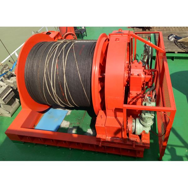 400KN Steel Q355D Cable Winch Machine Long Wire With Spooling Device