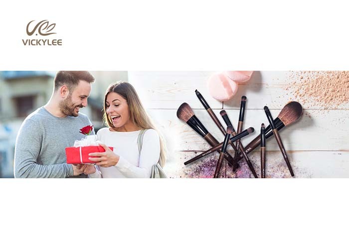 White Synthetic 9 In1 15.5CM Full Makeup Brush Set
