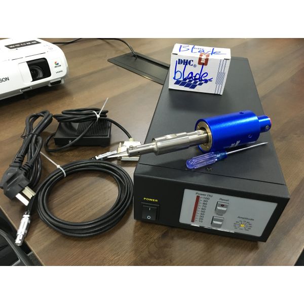 High Speed Ultrasonic Cutting Knife For Car Interior Components , Length Of Cable