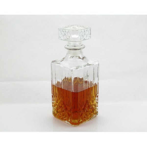 Unique shaped red wine glass bottle made in china