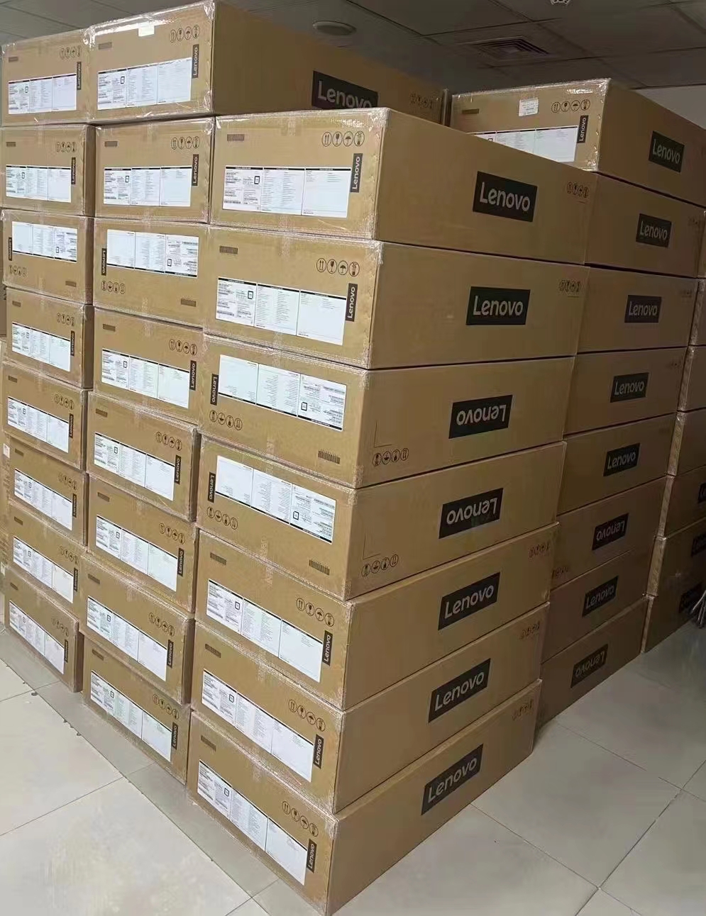 5G GDDR5X 160bit/200GBps Quadro P2200 Graphics Card for Professional Modeling and Rendering