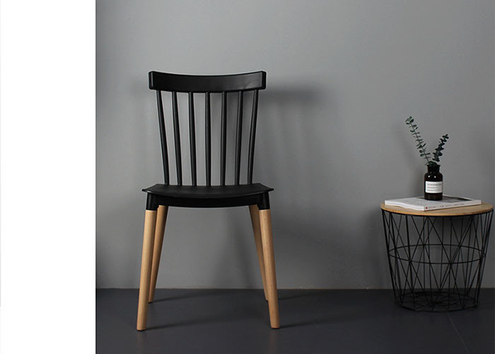 China Restaurant Wooden Leg Plastic Chair 130kg Bearing Polypropylene PP wholesale
