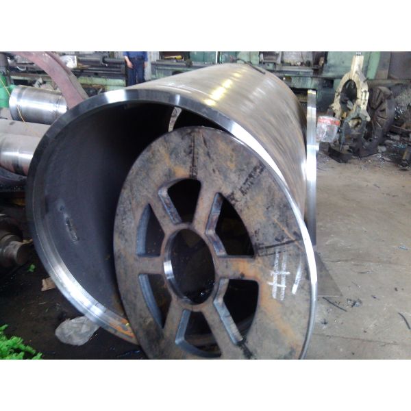 Customized Multilayer Cable Winch Drum , Steel Cable Drum Alloy Steel Red