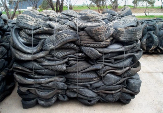 Used Tire Baler For Sale Vertical Hydraulic Scrap Tire Baling Baler Machine For Sale