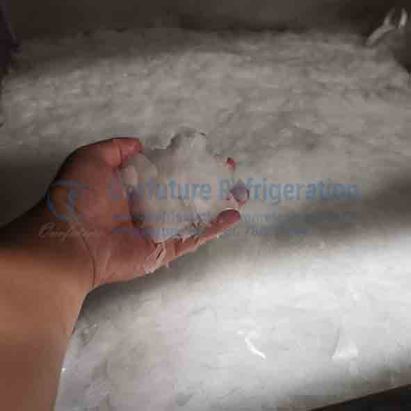 Refrigerant Gas R404a Ice Flake Making Machine 1.6mm Thickness 1.6Ton/Day