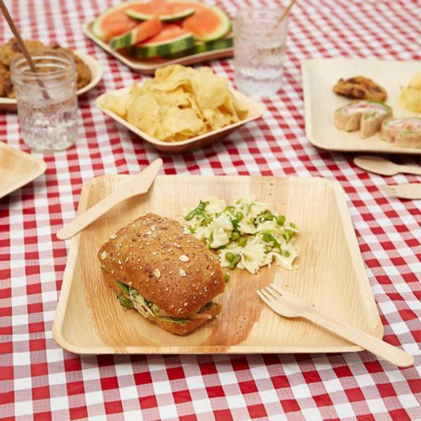 OEM Biodegradable Palm Leaf Plates With Laminated Packing
